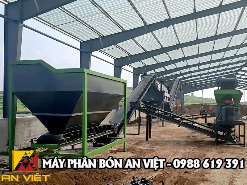 Máy Trộn Phân Bón 3 Trong 1: Giải Pháp Tích Hợp Nghiền, Trộn Và Đóng Gói Toàn Diện